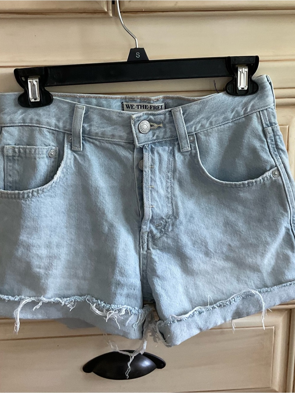 We The Free Frayed Denim Ivy Mid Rise Short